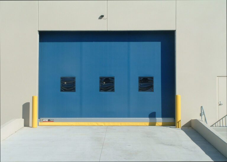 Fast-Seal overhead doors