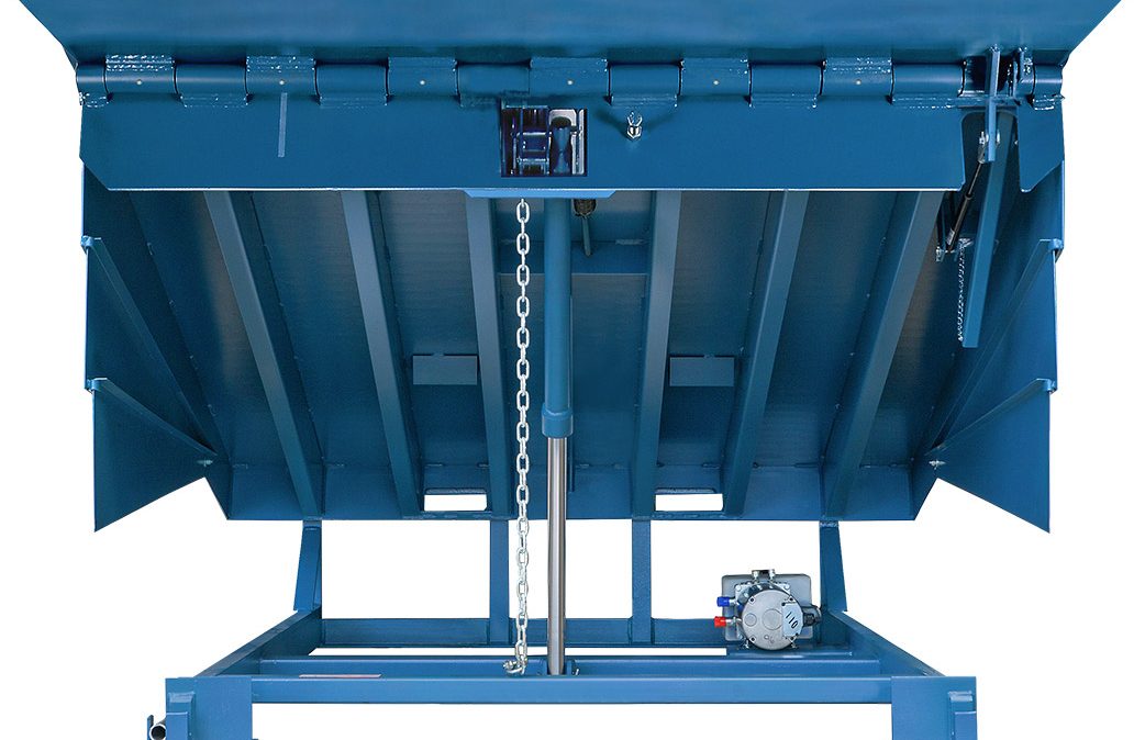 NORDOCK® Constructor™ Series Hydraulic Dock Leveler overhead doors